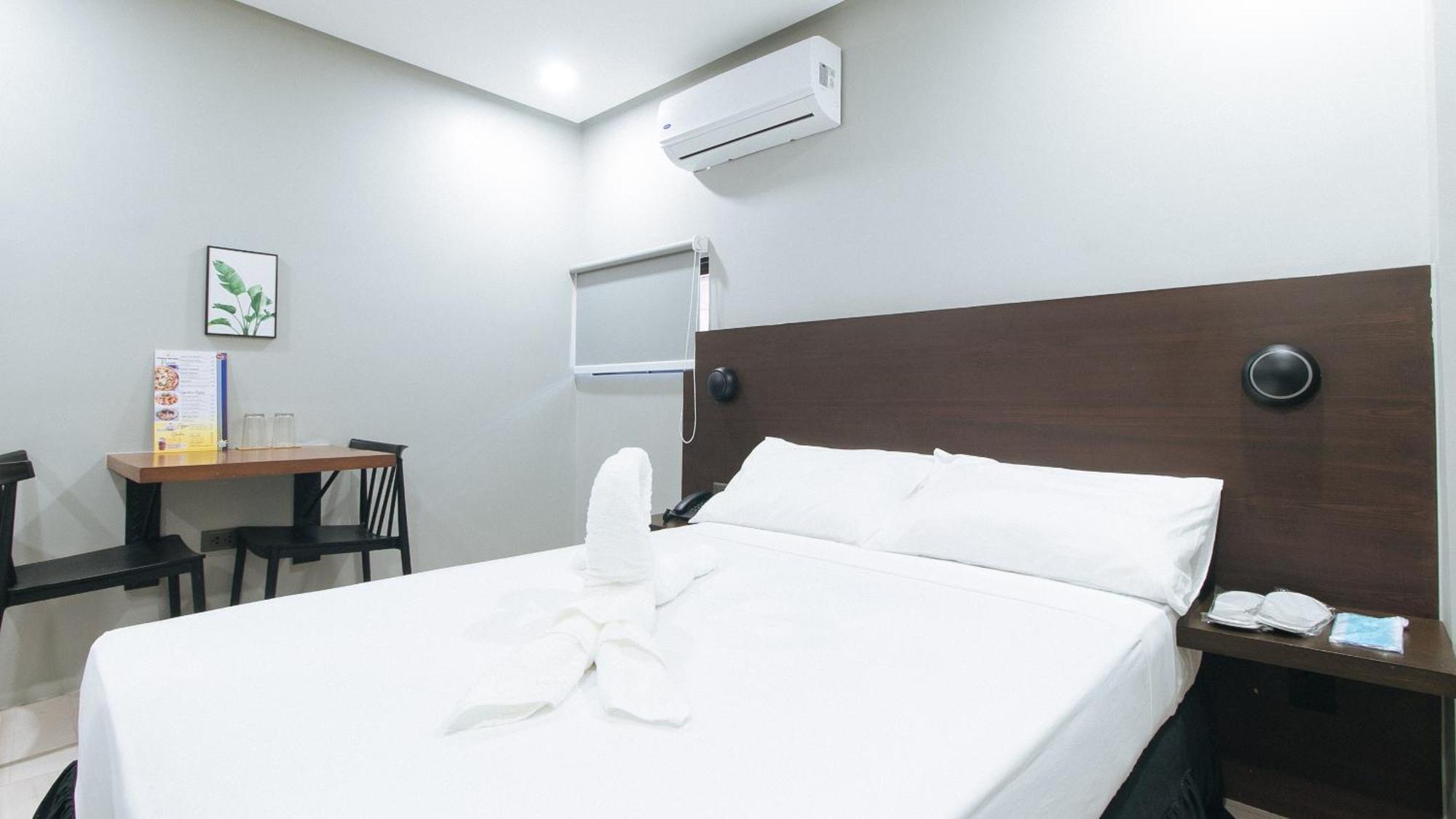 Sunny Day Residences Antipolo Extérieur photo
