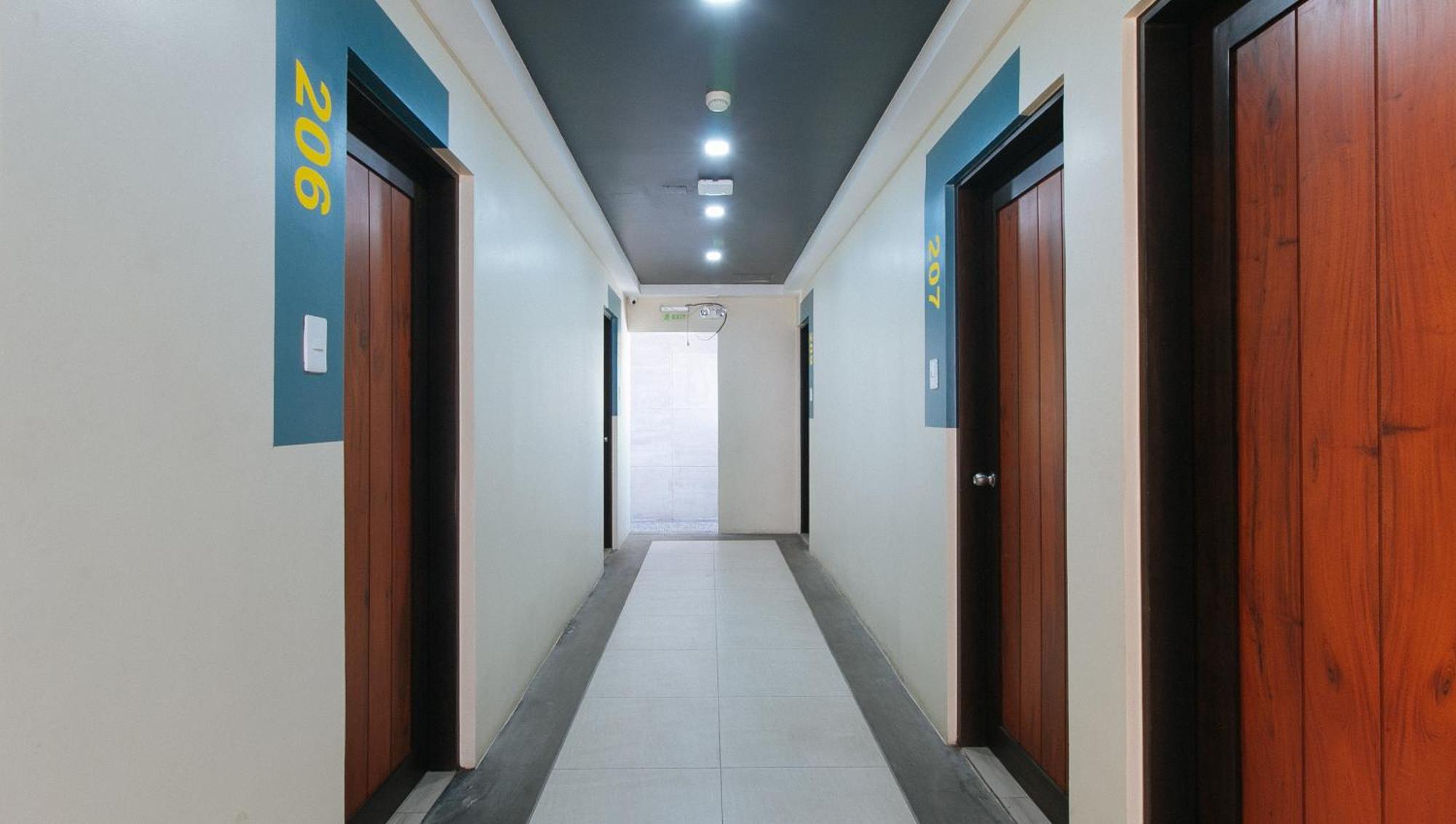 Sunny Day Residences Antipolo Extérieur photo