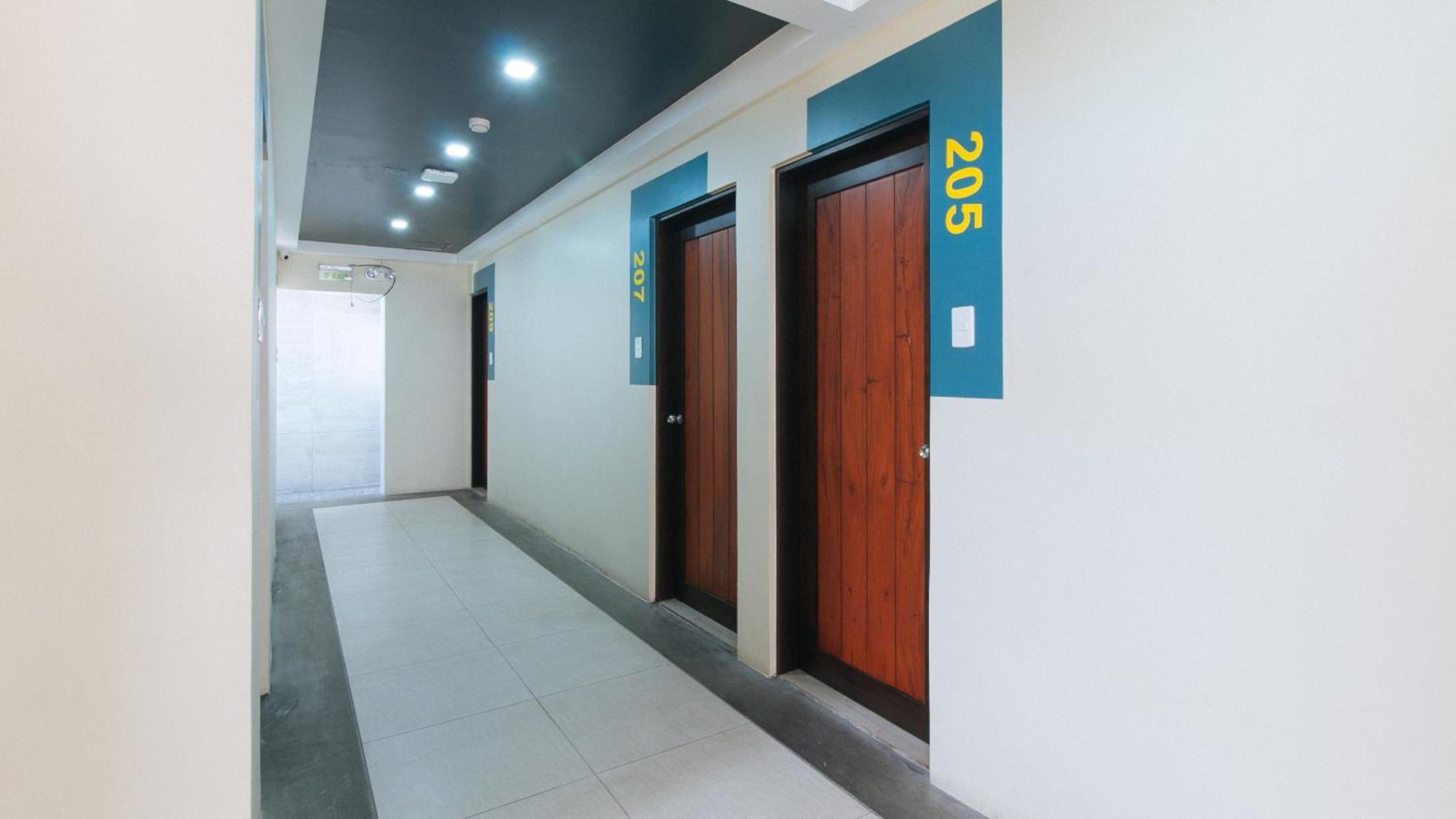 Sunny Day Residences Antipolo Extérieur photo
